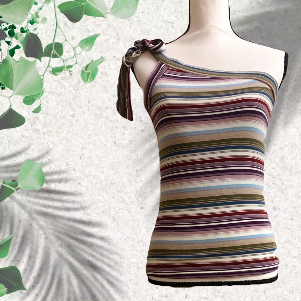 Shoulder tie tank top